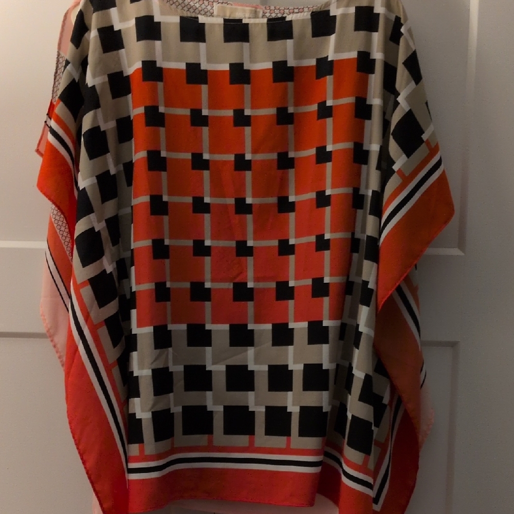 Michael Kors Geometric Patterned Women's Top